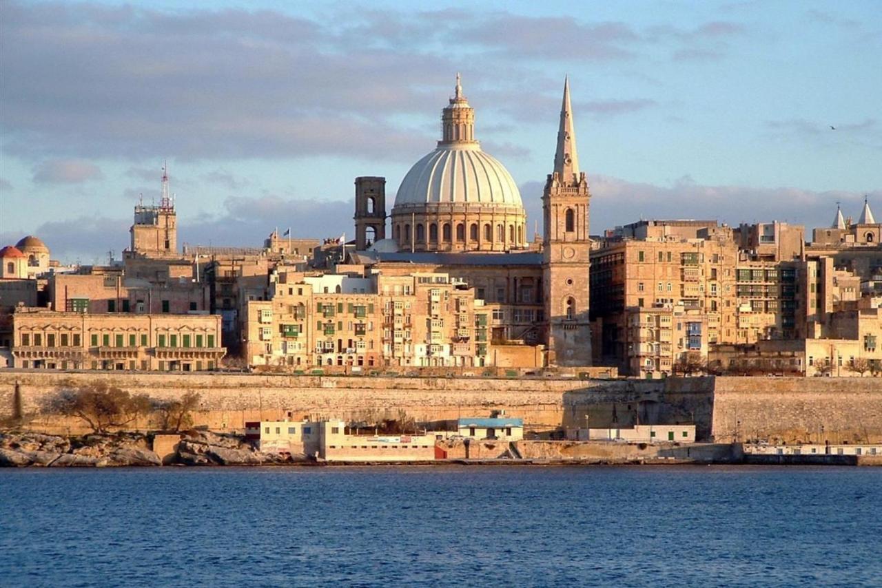 Modern Family Holiday Retreat In Gzira Sliema Zewnętrze zdjęcie