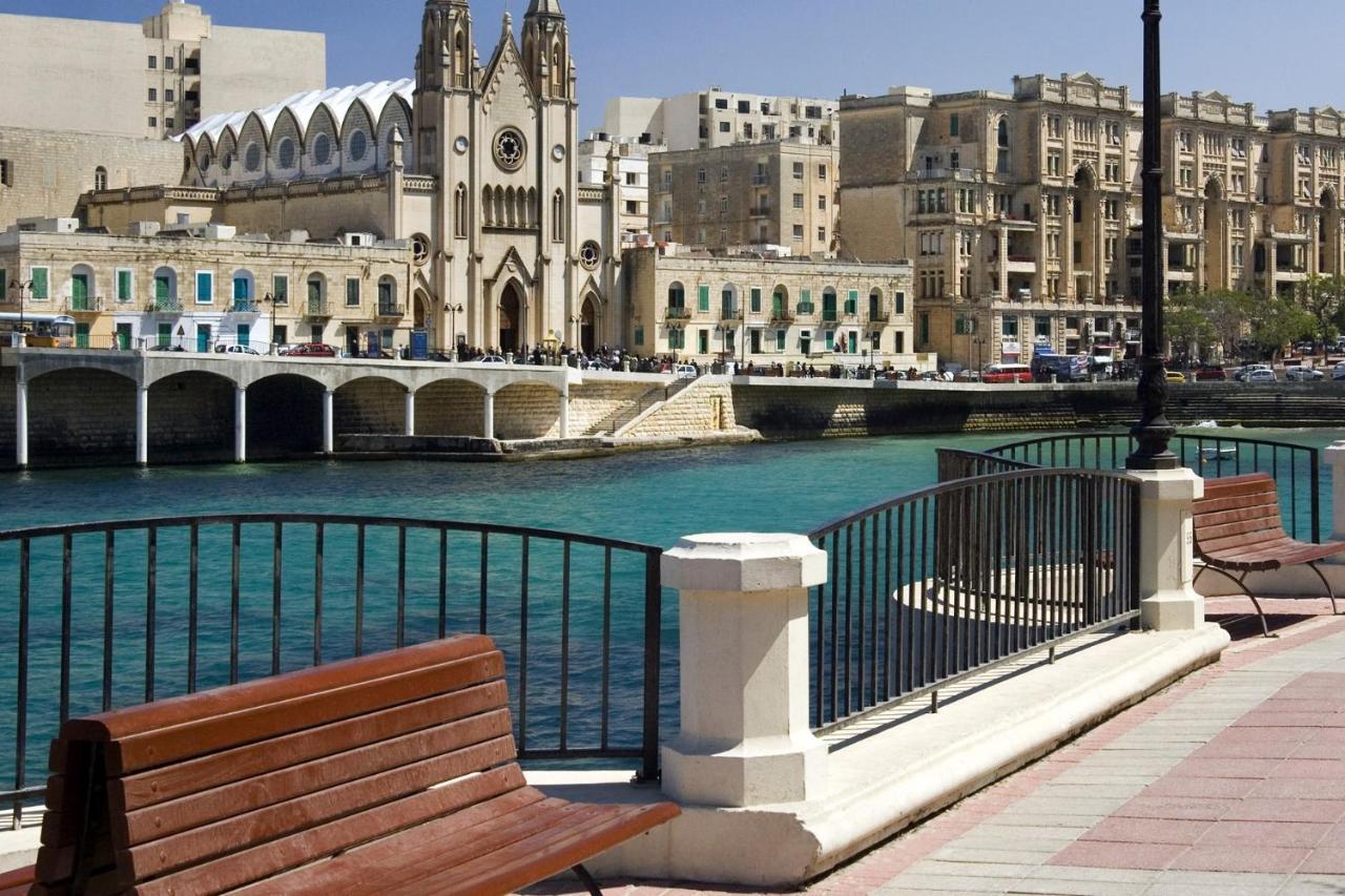 Modern Family Holiday Retreat In Gzira Sliema Zewnętrze zdjęcie