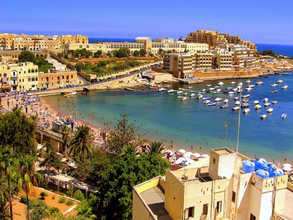 Modern Family Holiday Retreat In Gzira Sliema Zewnętrze zdjęcie