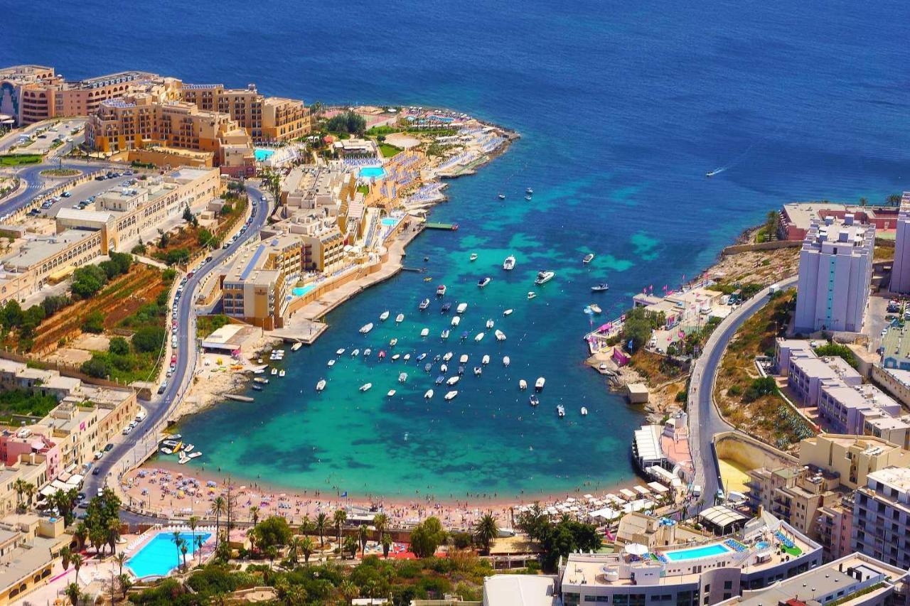 Modern Family Holiday Retreat In Gzira Sliema Zewnętrze zdjęcie